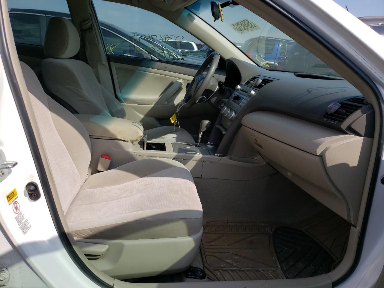 Photo 5 from auction – 2011 TOYOTA CAMRY BASE with VIN 4T1BF3EK9BU663688