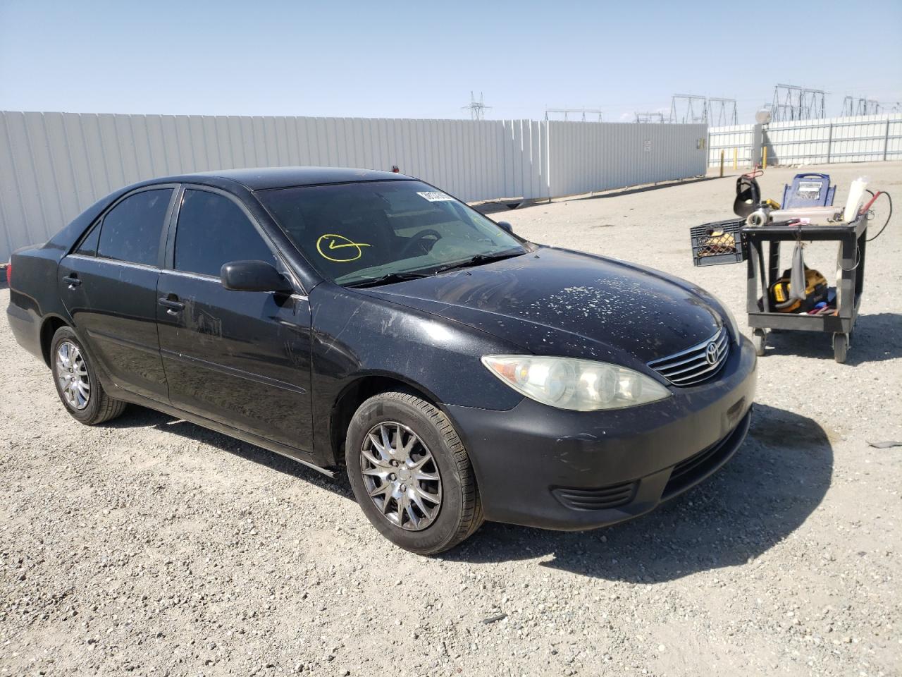 TOYOTA CAMRY LE 2006 with VIN 4T1BE32K06U675032 - Photo from auction
