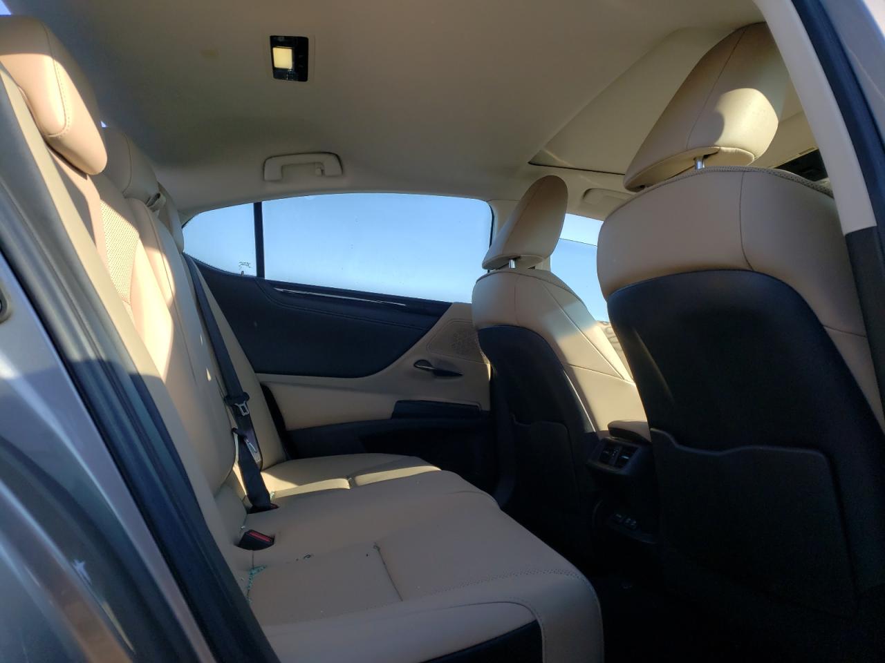 Photo 6 from auction – 2020 LEXUS ES 350 with VIN 58ADZ1B15LU060313