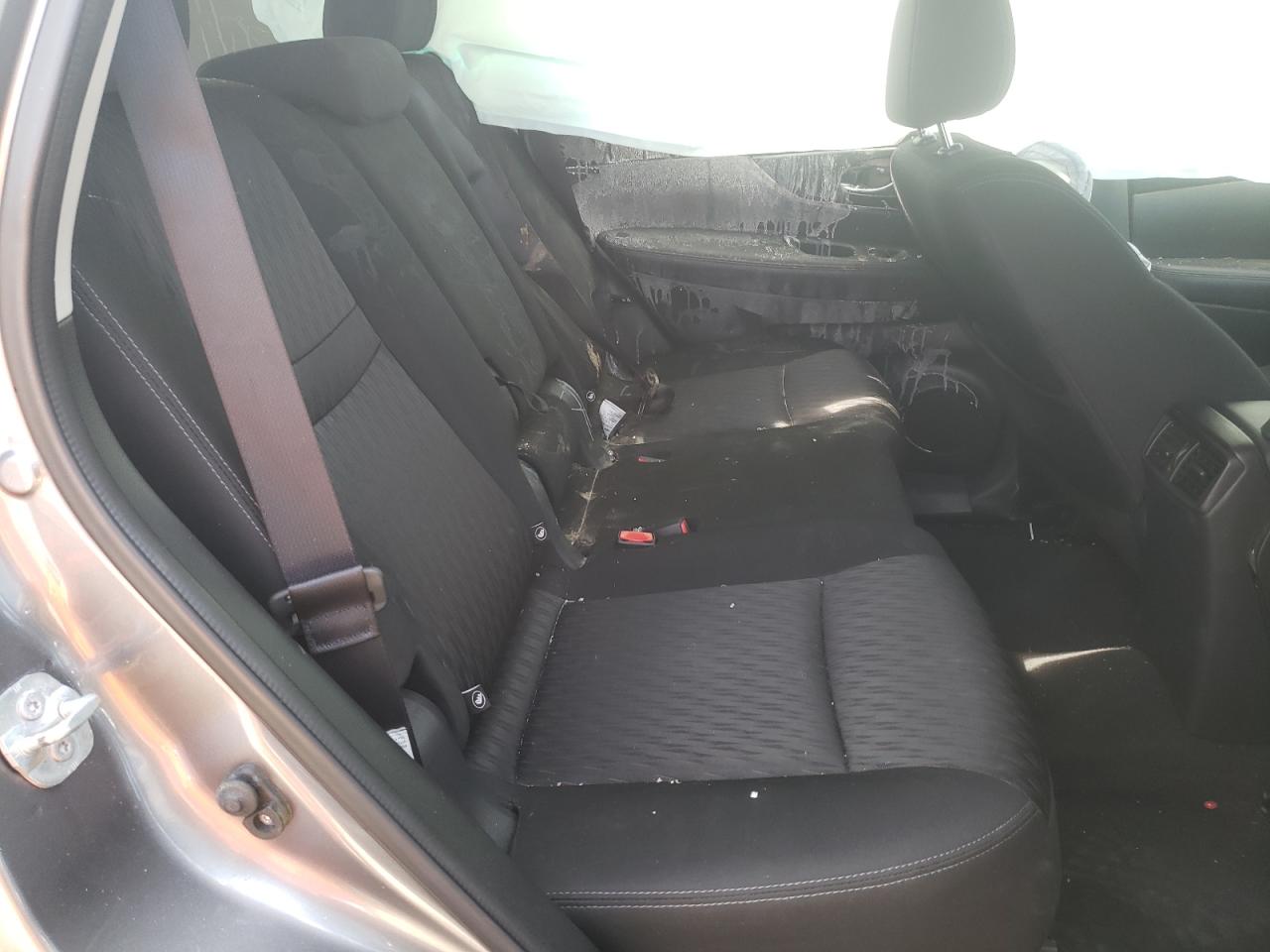 Photo 6 from auction – 2017 NISSAN ROGUE S with VIN KNMAT2MT3HP508073