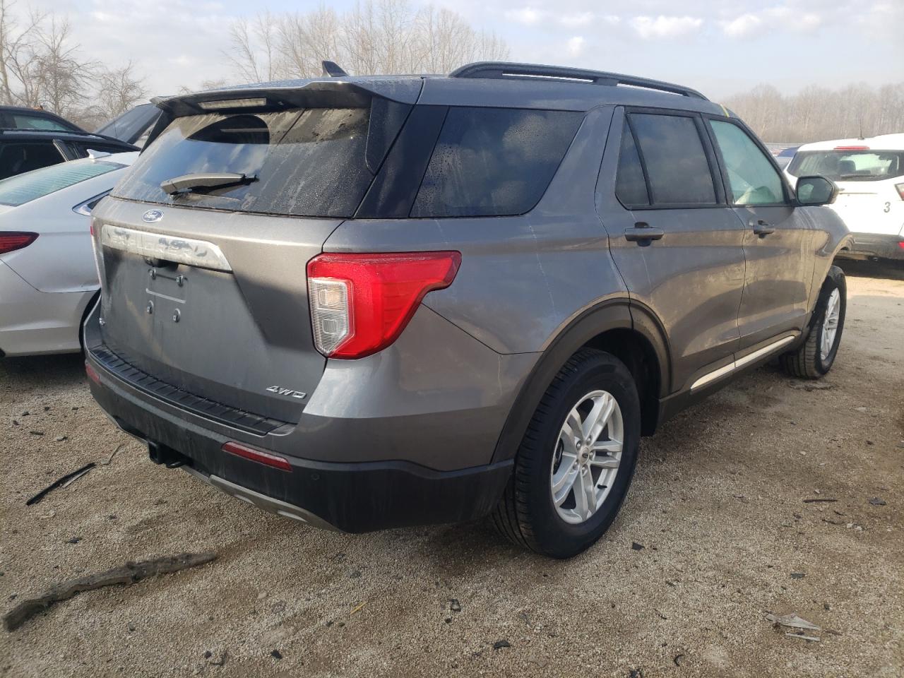 Photo 4 from auction – 2021 FORD EXPLORER X with VIN 1FMSK8DH7MGB90941