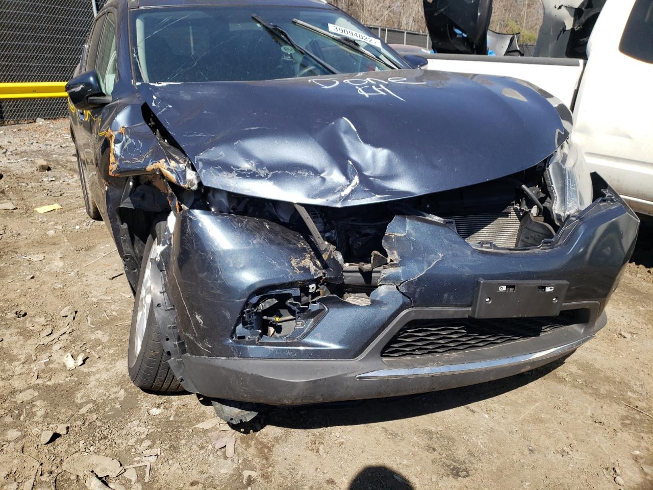Photo 9 from auction – 2014 NISSAN ROGUE S with VIN 5N1AT2MT8EC818265