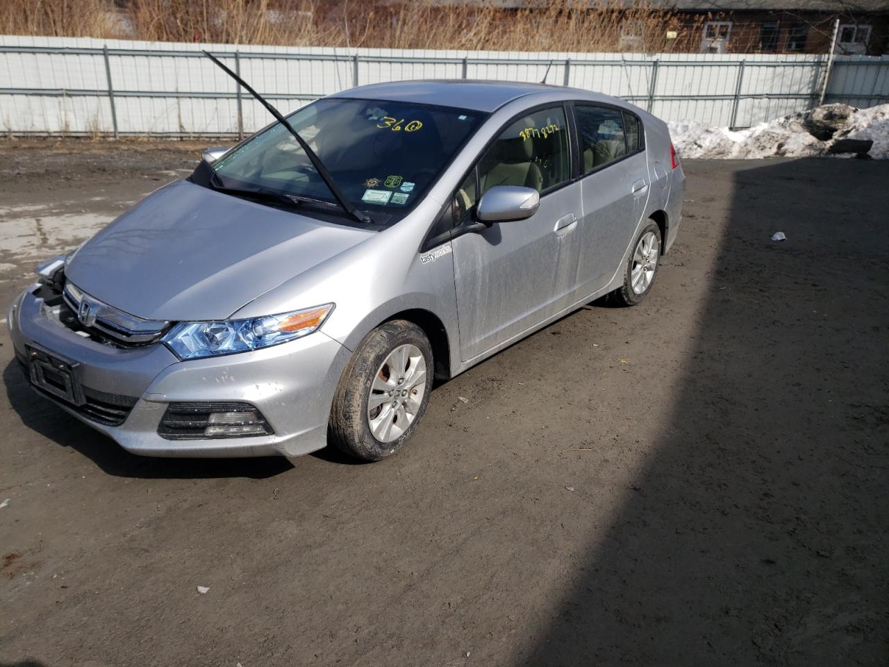 Photo 2 from auction – 2014 HONDA INSIGHT EX with VIN JHMZE2H75ES002357