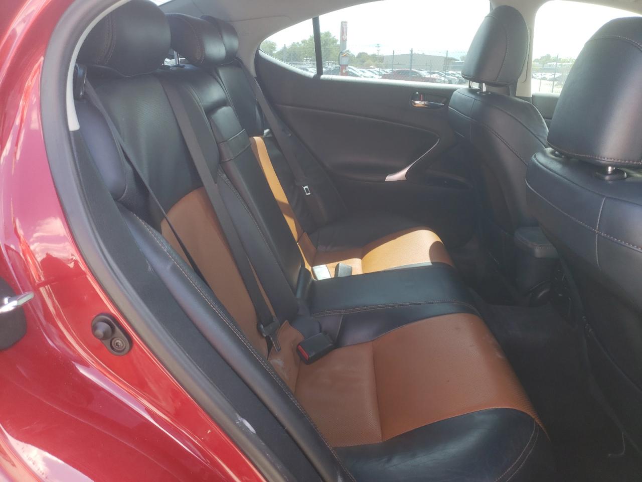 Photo 6 from auction – 2013 LEXUS IS 250 with VIN JTHBF5C2XD5189765