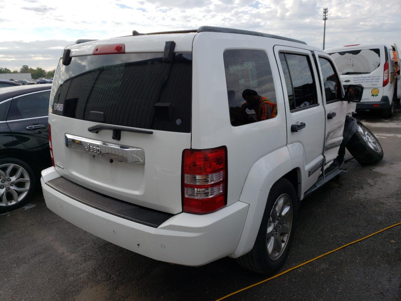 Photo 4 from auction – 2011 JEEP LIBERTY LI with VIN 1J4PP5GK4BW542758