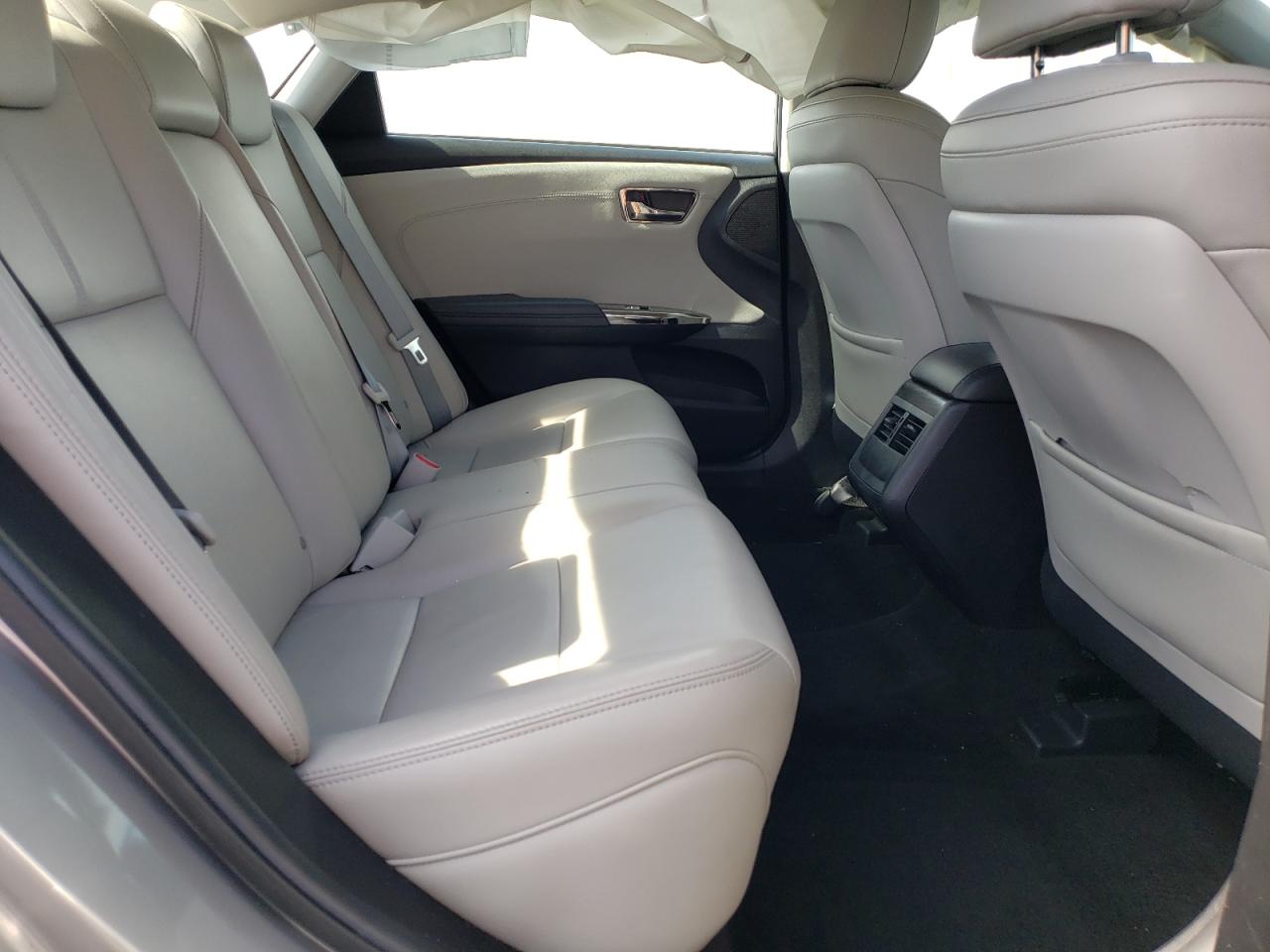 Photo 6 from auction – 2016 TOYOTA AVALON XLE with VIN 4T1BK1EB7GU216588