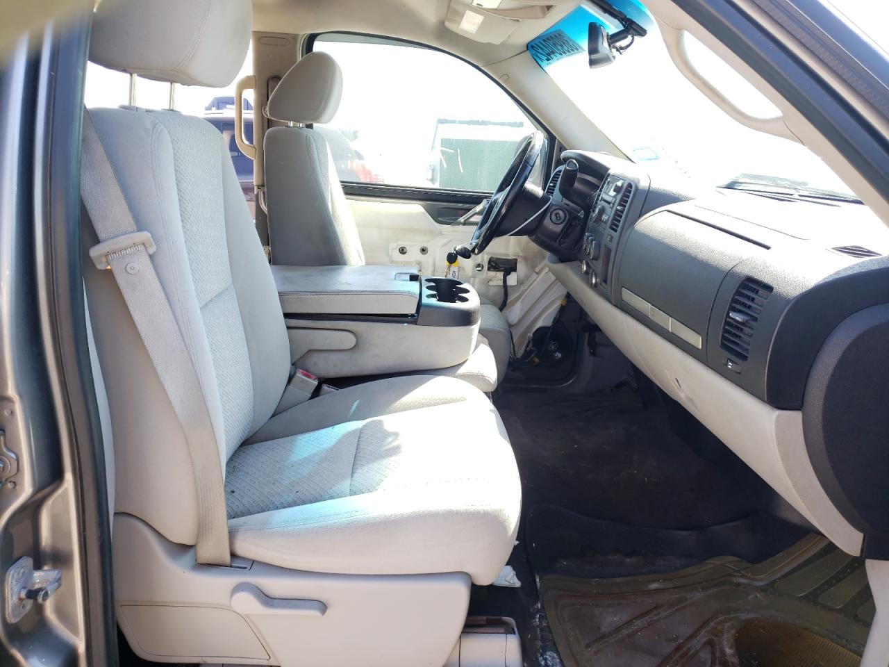 Photo 5 from auction – 2008 CHEVROLET SILVERADO with VIN 3GCEC13C28G233894