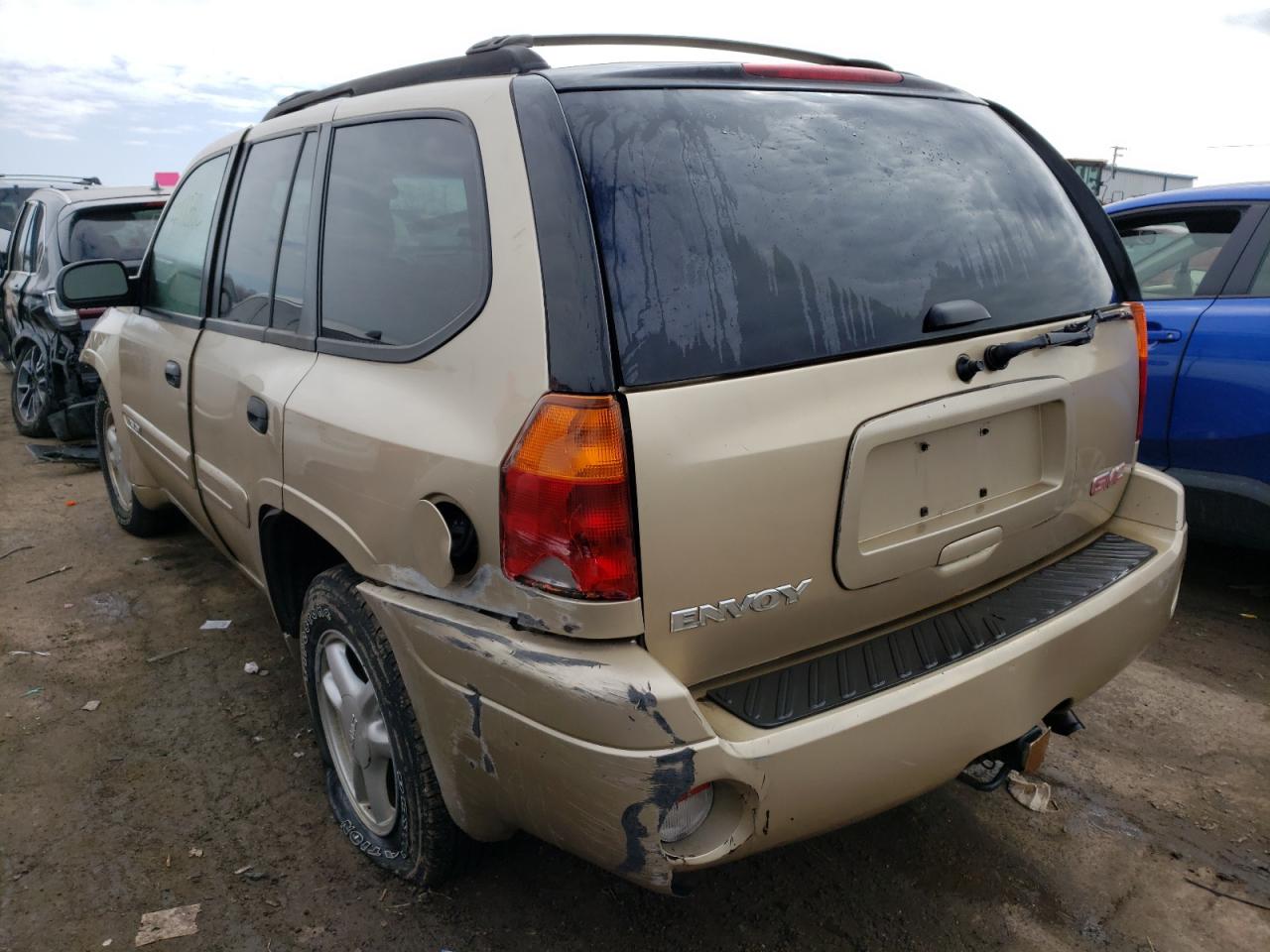 Photo 3 from auction – 2005 GMC ENVOY with VIN 1GKDT13S552351577
