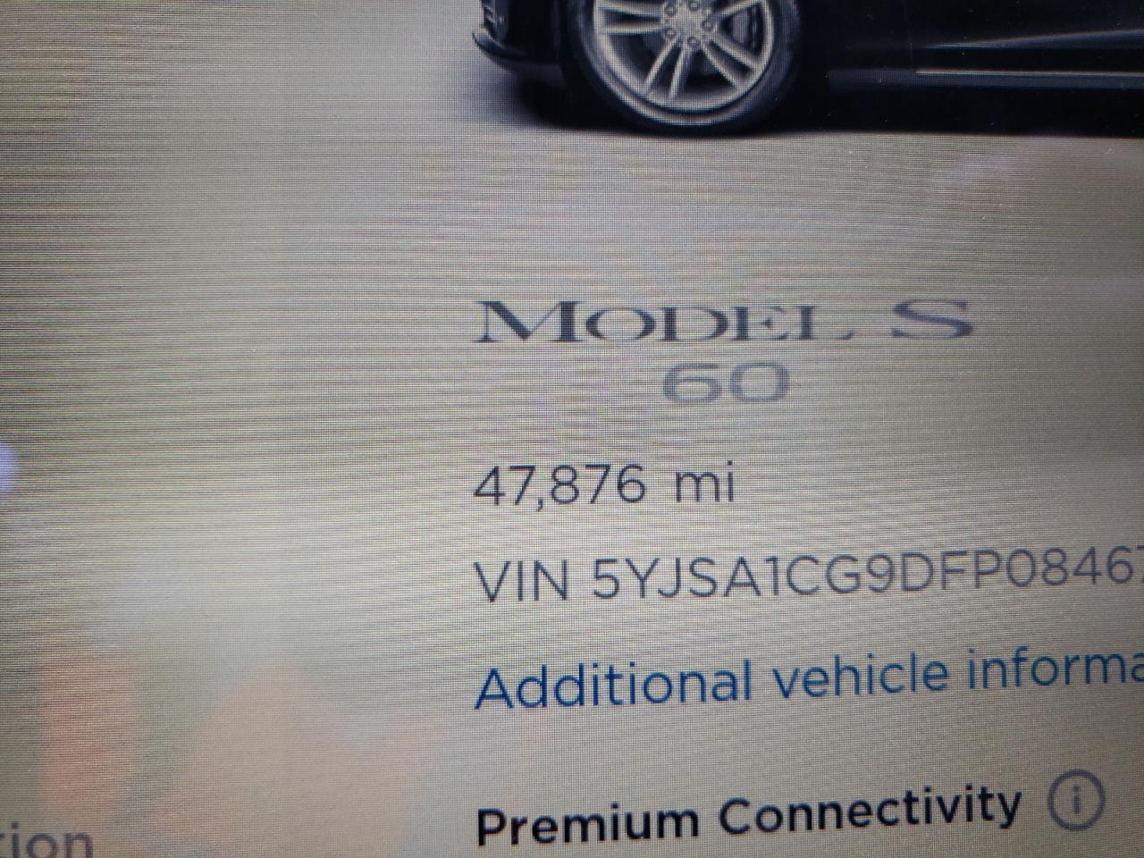 Photo 8 from auction – 2013 TESLA MODEL S with VIN 5YJSA1CG9DFP08467