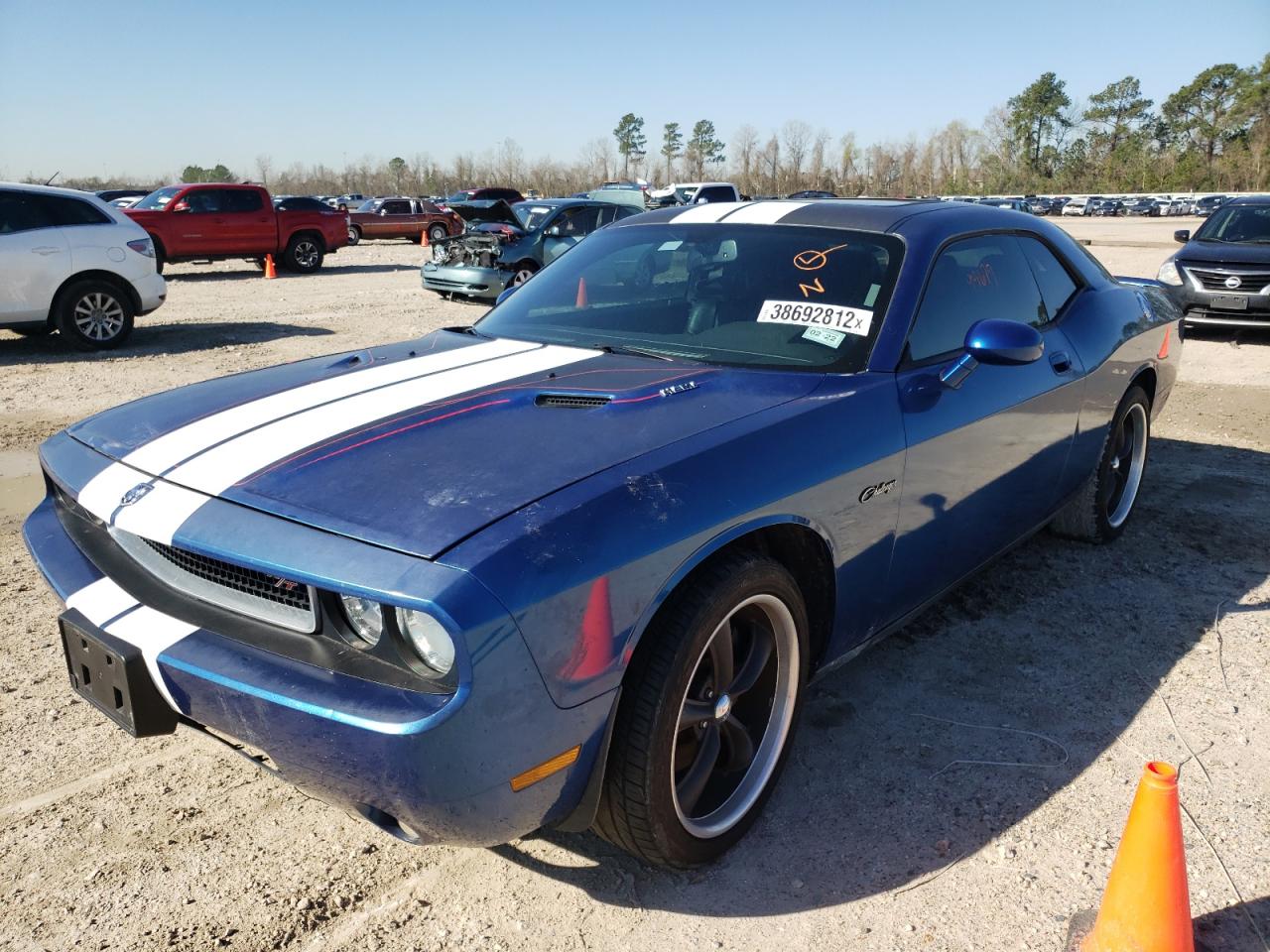 Photo 2 from auction – 2009 DODGE CHALLENGER with VIN 2B3LJ54T89H558538