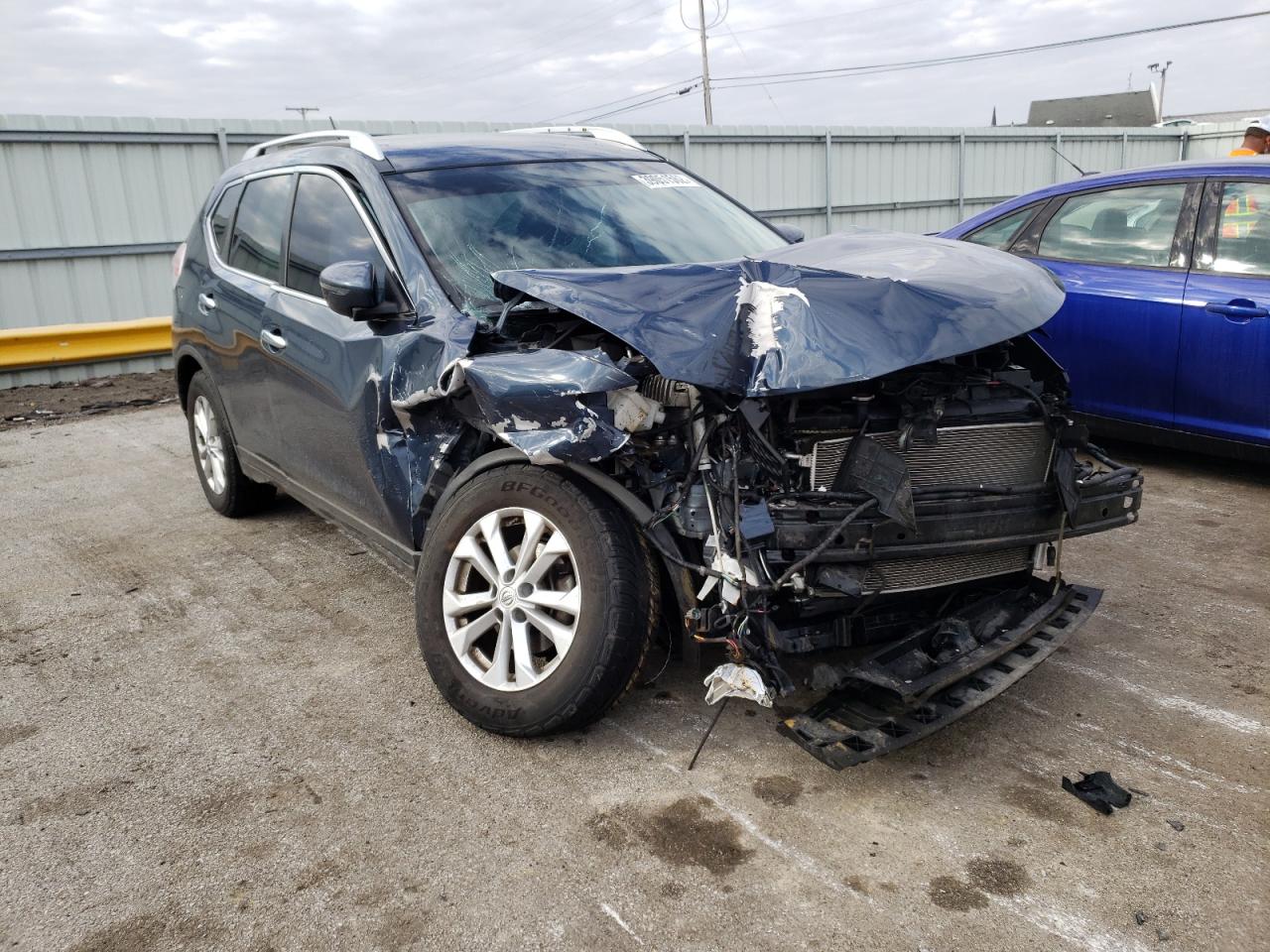 NISSAN ROGUE S 2016 with VIN KNMAT2MV0GP613167 - Photo from auction