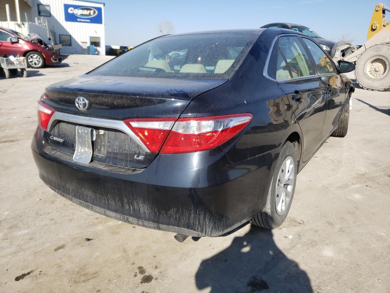 Photo 4 from auction – 2016 TOYOTA CAMRY LE with VIN 4T1BF1FK6GU164356