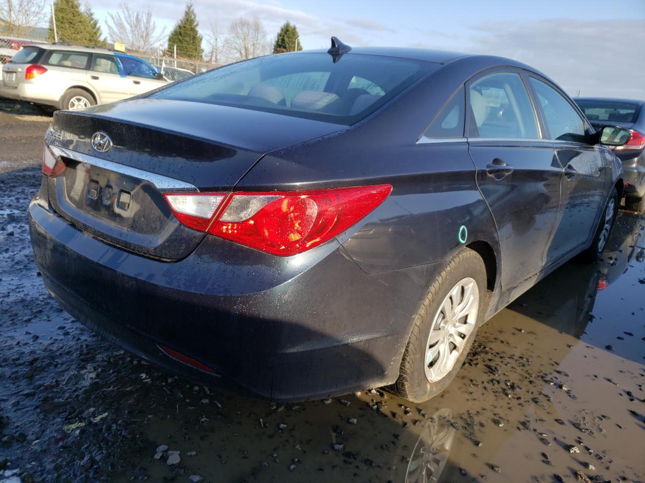 Photo 4 from auction – 2011 HYUNDAI SONATA GLS with VIN 5NPEB4AC0BH028046
