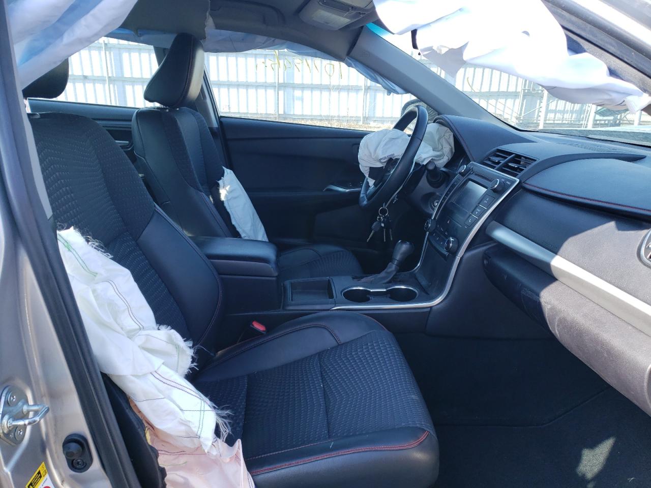 Photo 5 from auction – 2015 TOYOTA CAMRY LE with VIN 4T1BF1FK2FU003713