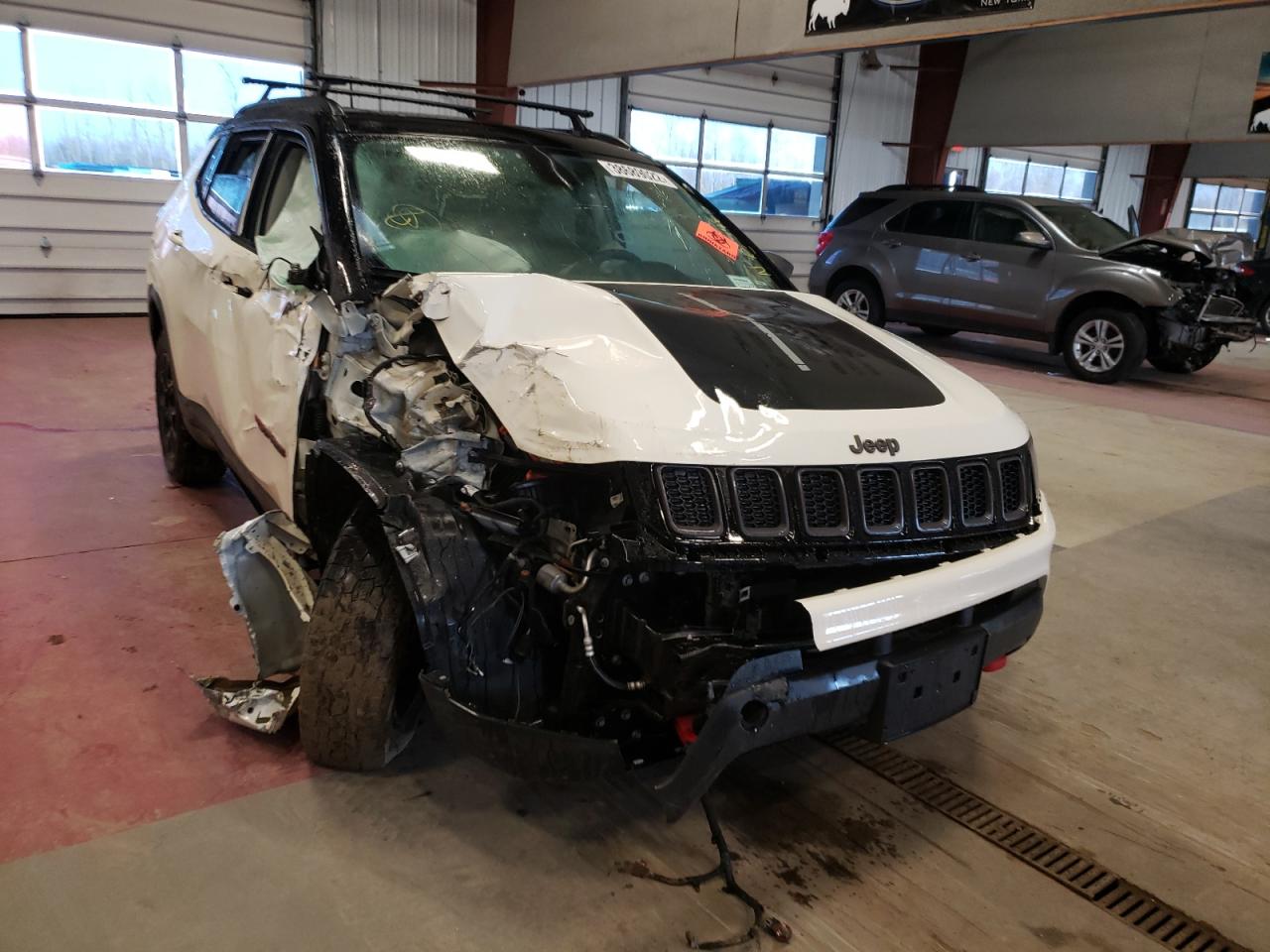 Photo 9 from auction – 2019 JEEP COMPASS TR with VIN 3C4NJDDB6KT654030