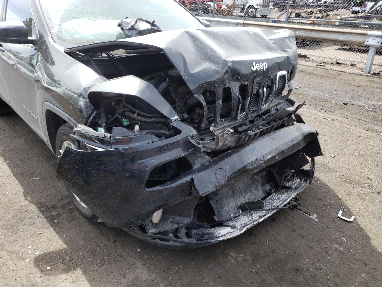 Photo 9 from auction – 2014 JEEP CHEROKEE L with VIN 1C4PJLCS8EW205161