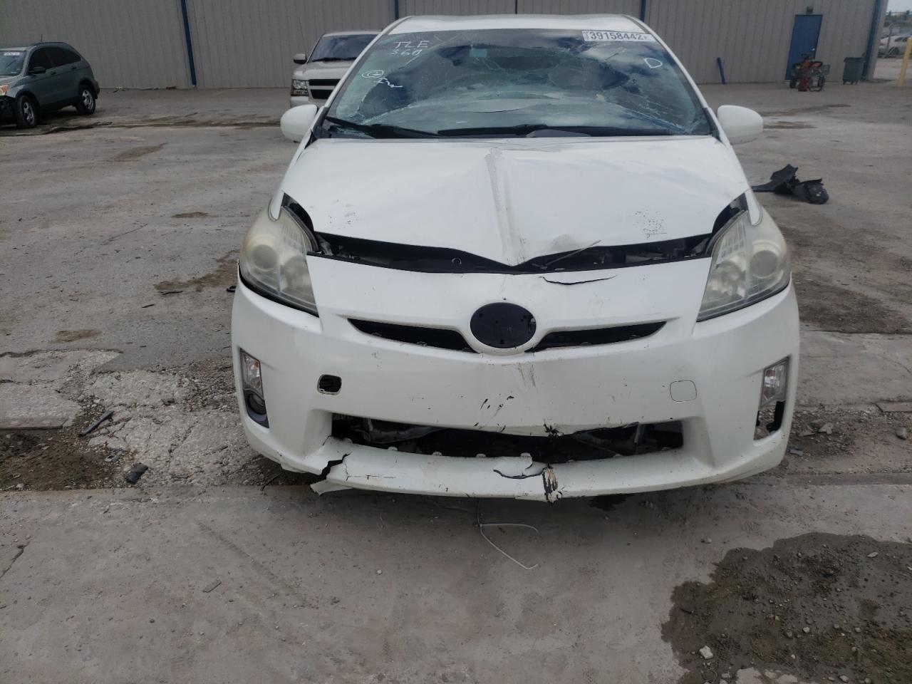 Photo 9 from auction – 2011 TOYOTA PRIUS with VIN JTDKN3DU7B1410493