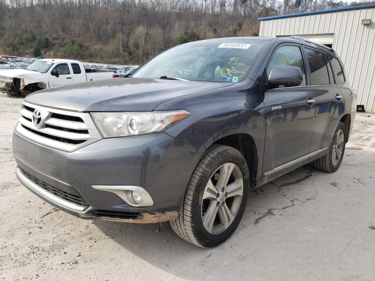 Photo 2 from auction – 2012 TOYOTA HIGHLANDER with VIN 5TDYK3EH5CS082032