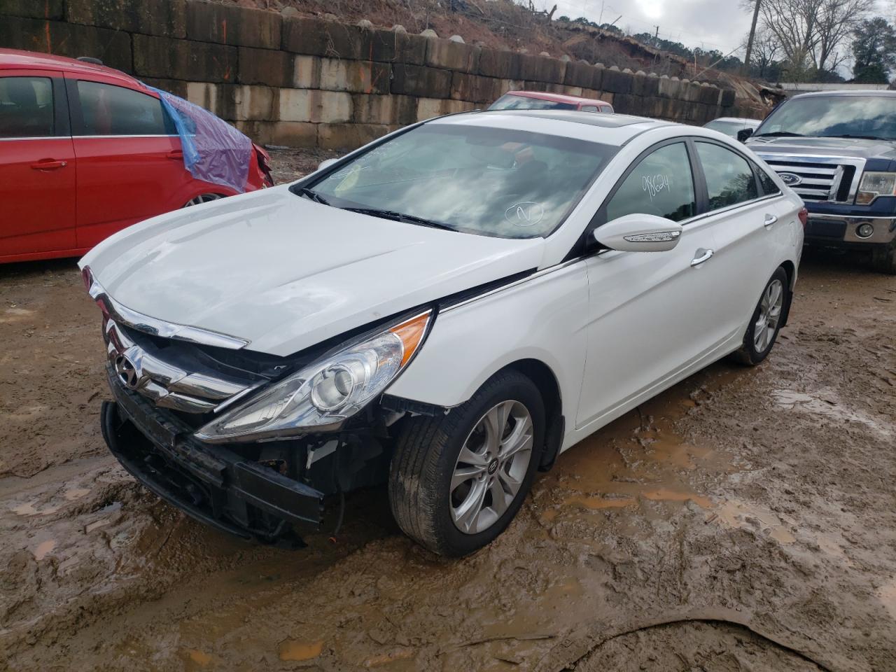 Photo 2 from auction – 2013 HYUNDAI SONATA SE with VIN 5NPEC4AC4DH632473