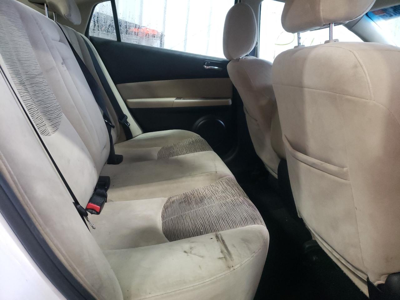 Photo 6 from auction – 2010 MAZDA 6 I with VIN 1YVHZ8CHXA5M06973