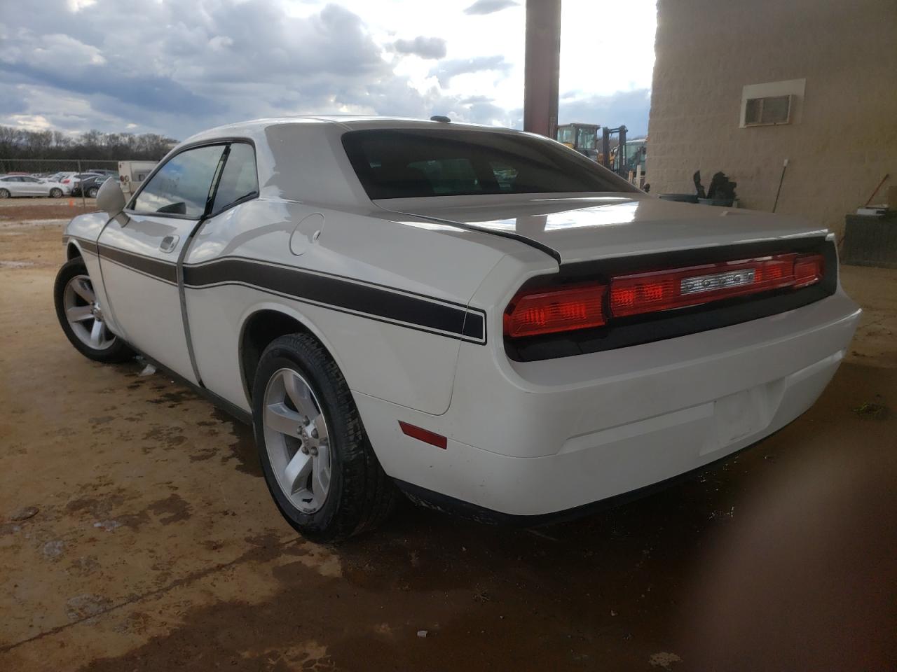 Photo 3 from auction – 2009 DODGE CHALLENGER with VIN 2B3LJ44VX9H502435