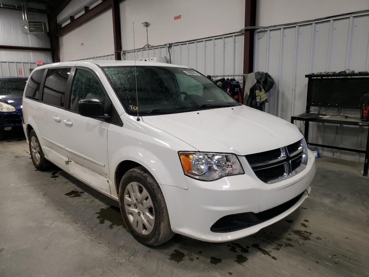 Photo 1 from auction – 2017 DODGE GRAND CARA with VIN 2C4RDGBG1HR641352