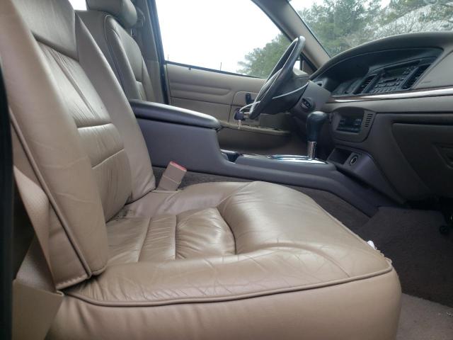 Photo 5 from auction – 2002 FORD CROWN VICT with VIN 2FAFP74W42X112419