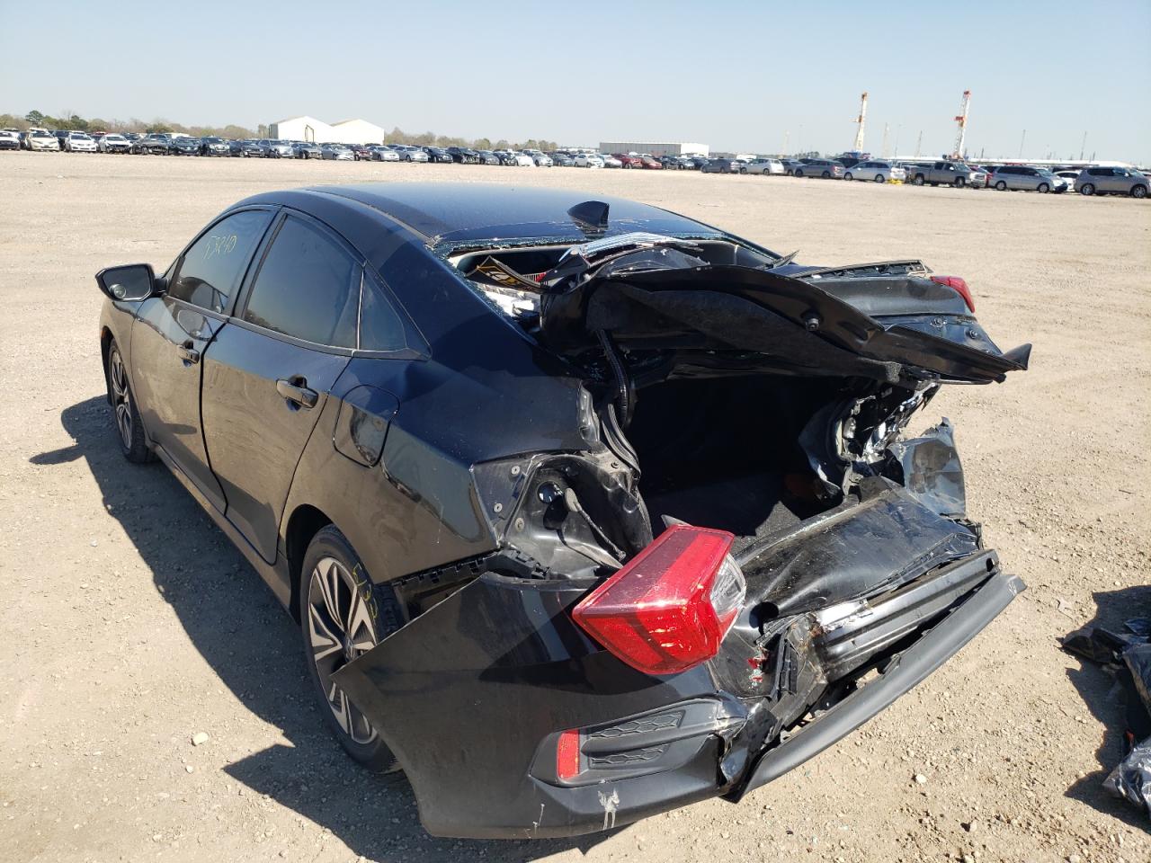 Photo 3 from auction – 2017 HONDA CIVIC EX with VIN 19XFC1F36HE008518