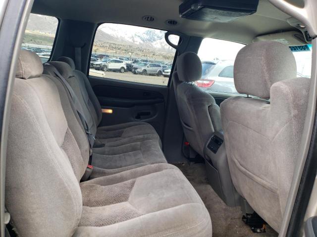 Photo 6 from auction – 2003 CHEVROLET SUBURBAN K with VIN 3GNFK16T93G116381