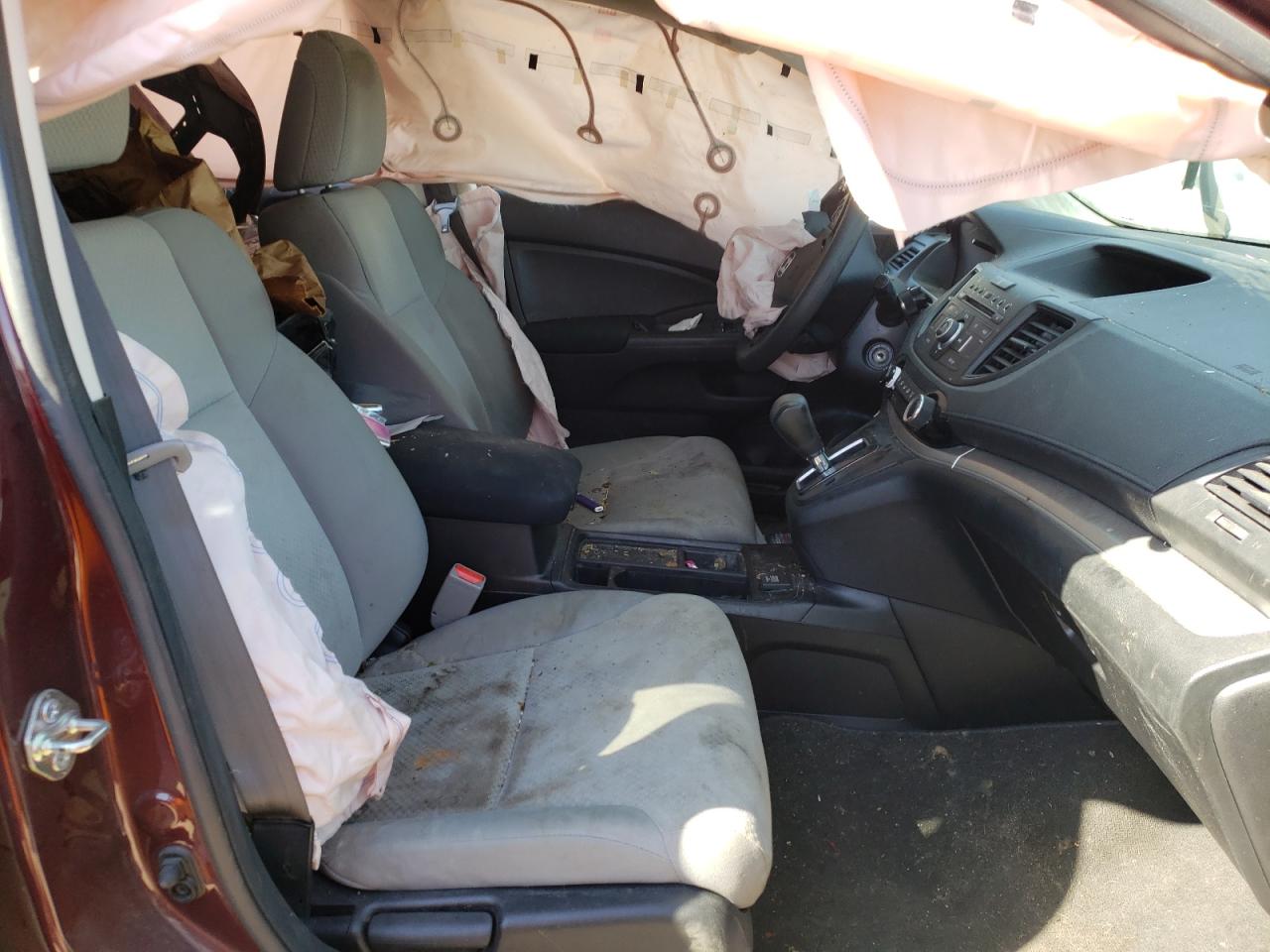 Photo 5 from auction – 2016 HONDA CR-V SE with VIN 5J6RM4H40GL075097