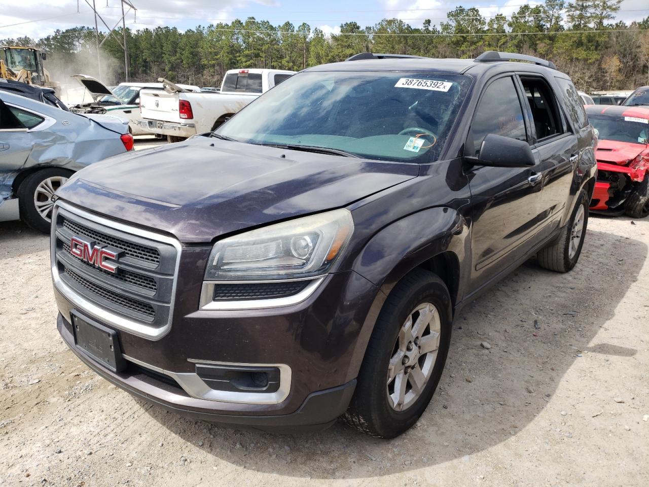 Photo 2 from auction – 2015 GMC ACADIA SLE with VIN 1GKKRPKD6FJ373221