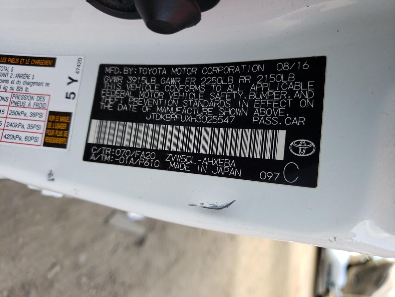 Photo 10 from auction – 2017 TOYOTA PRIUS with VIN JTDKBRFUXH3025547
