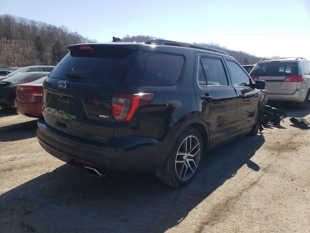 Photo 4 from auction – 2016 FORD EXPLORER S with VIN 1FM5K8GT2GGC07162