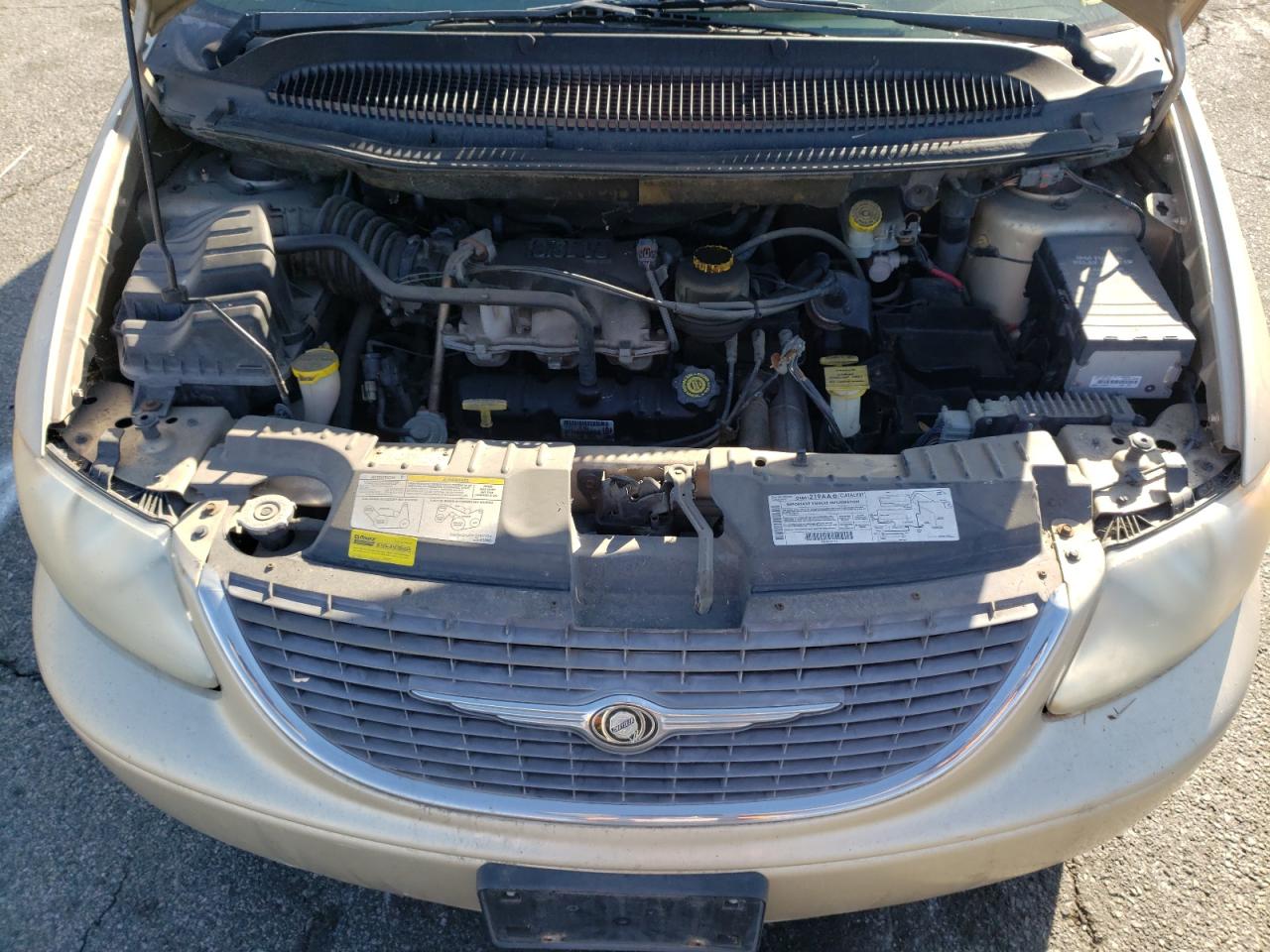 Photo 7 from auction – 2001 CHRYSLER TOWN & COU with VIN 2C4GP74L91R407183