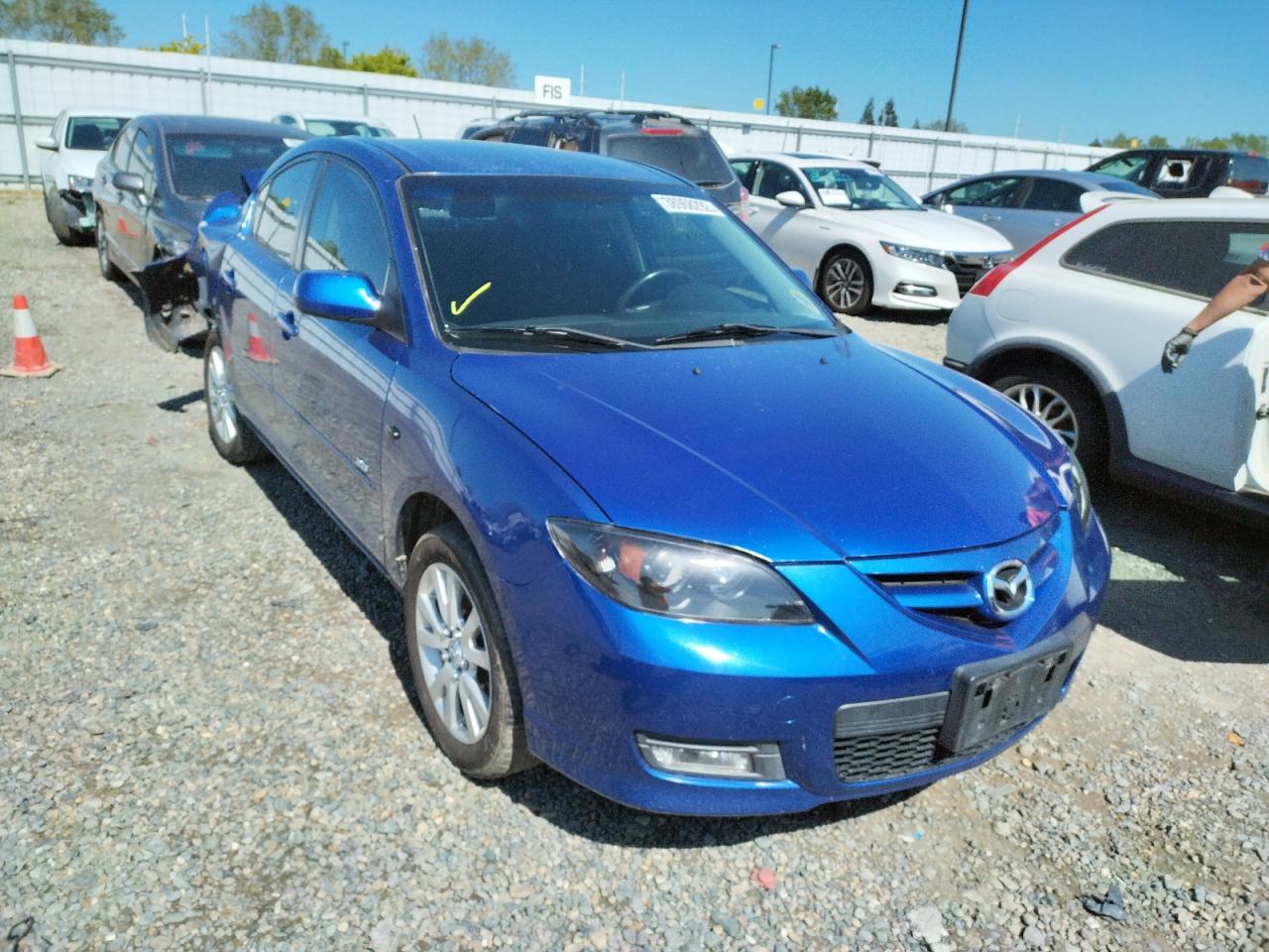 MAZDA 3 S 2008 with VIN JM1BK324981850753 - Photo from auction