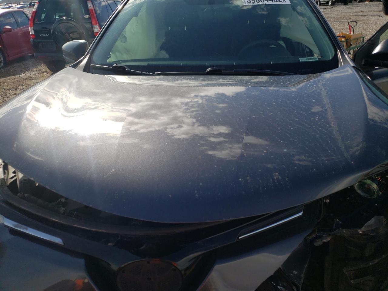 Photo 7 from auction – 2016 TOYOTA RAV4 LE with VIN JTMBFREV1GJ073060