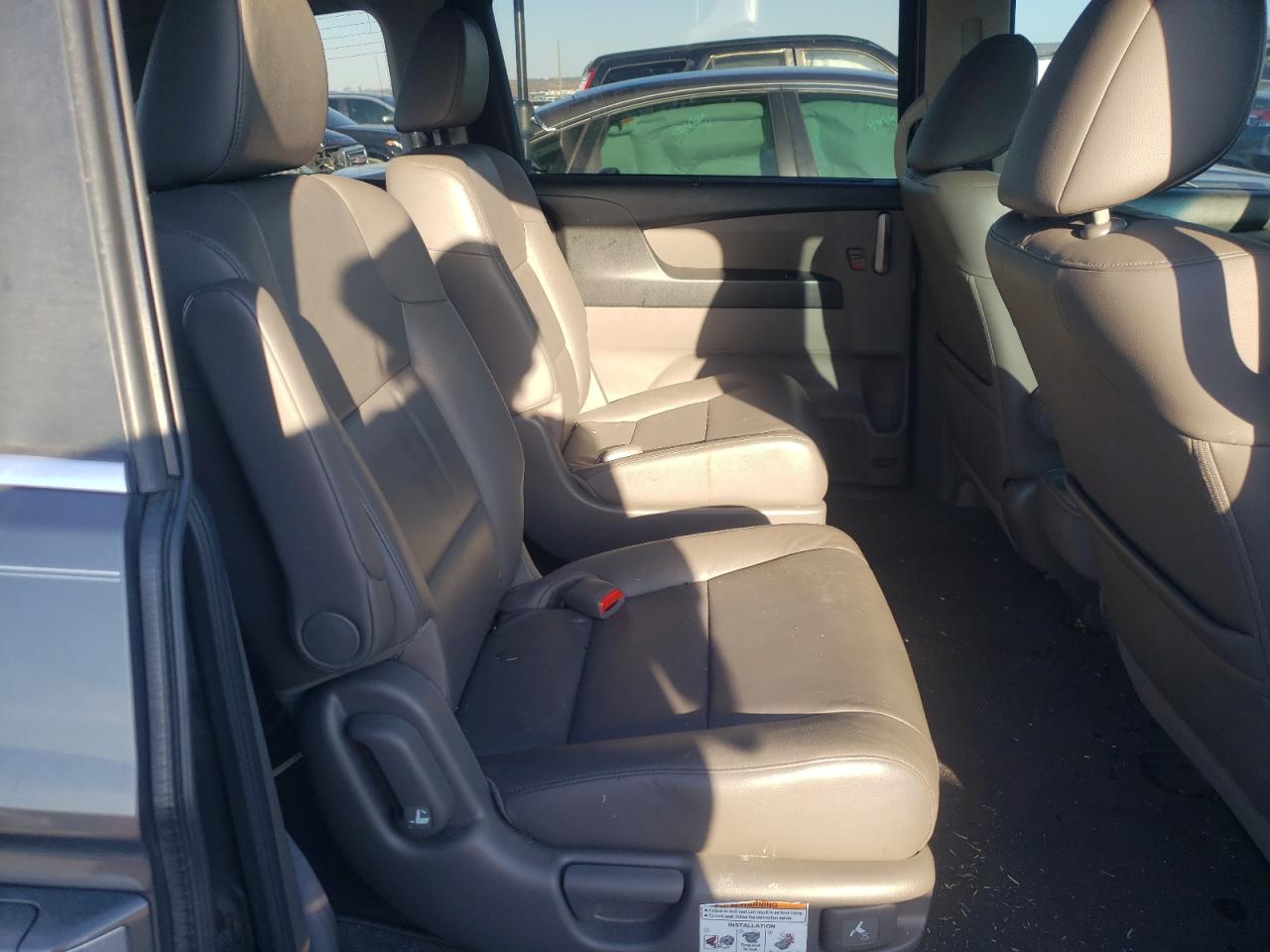 Photo 6 from auction – 2012 HONDA ODYSSEY EX with VIN 5FNRL5H63CB090660