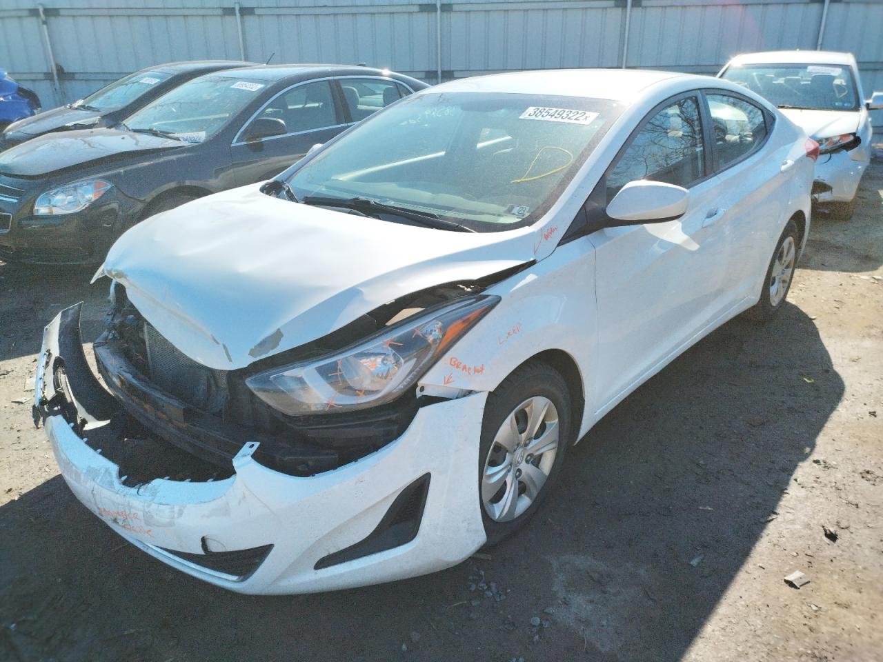 Photo 2 from auction – 2016 HYUNDAI ELANTRA SE with VIN 5NPDH4AE0GH734033