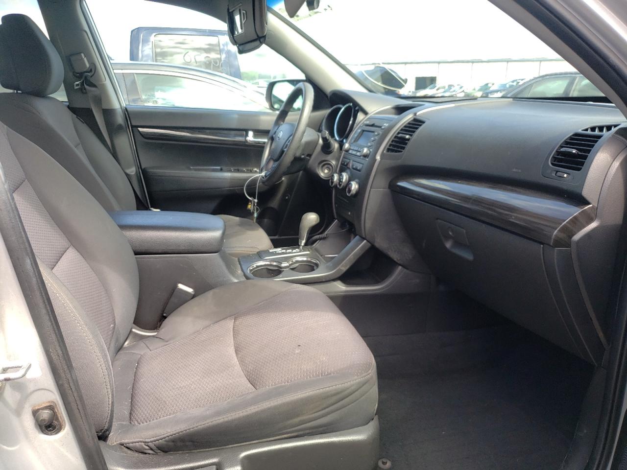 Photo 5 from auction – 2013 NISSAN PATHFINDER with VIN 5N1AR2MM6DC617163