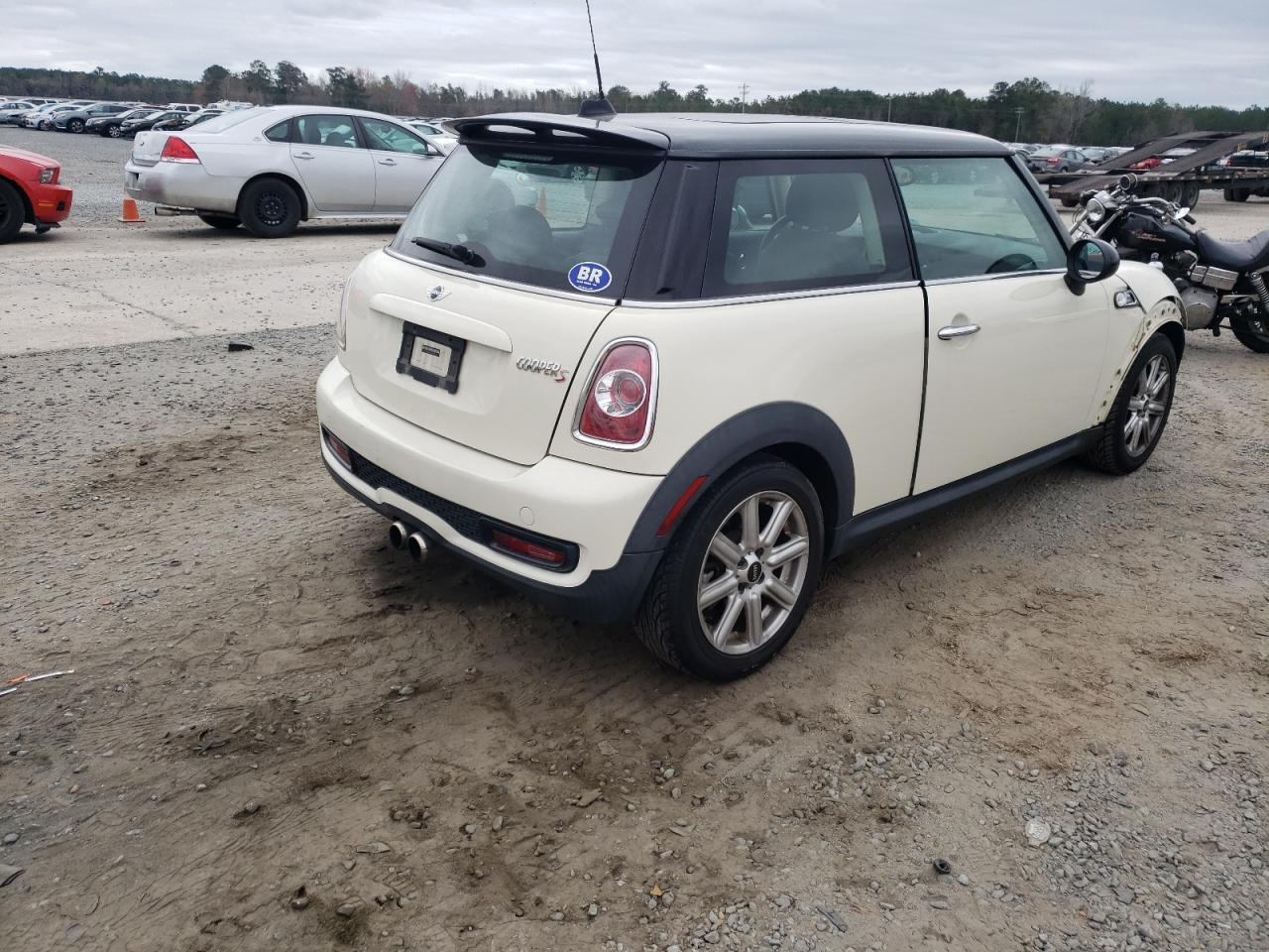 Photo 4 from auction – 2011 MINI COOPER S with VIN WMWSV3C55BTY15456