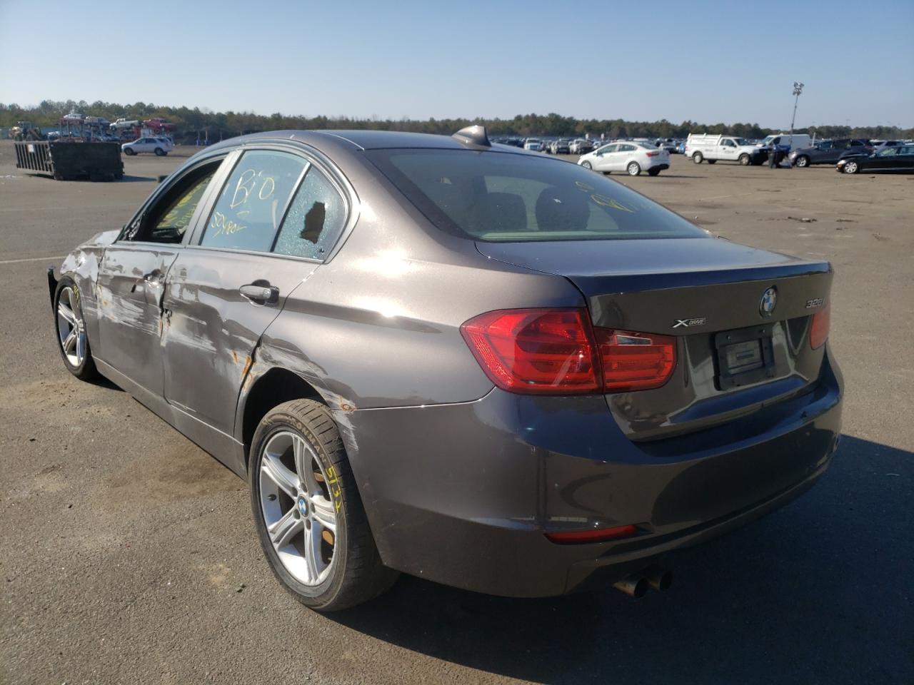 Photo 3 from auction – 2013 BMW 328 XI with VIN WBA3B3G59DNP38511