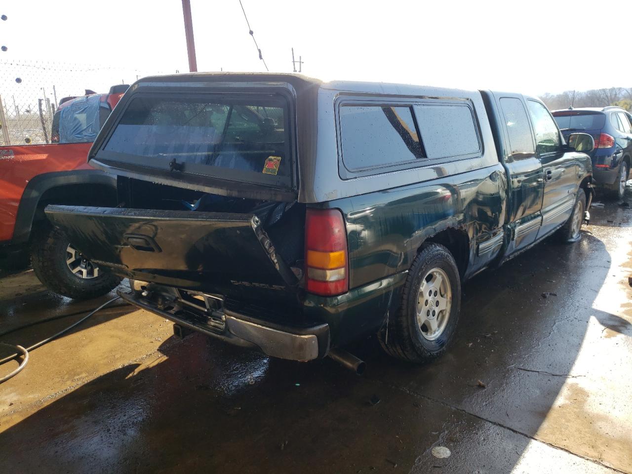 Photo 4 from auction – 2001 CHEVROLET silverado with VIN 2GCEC19V511116351