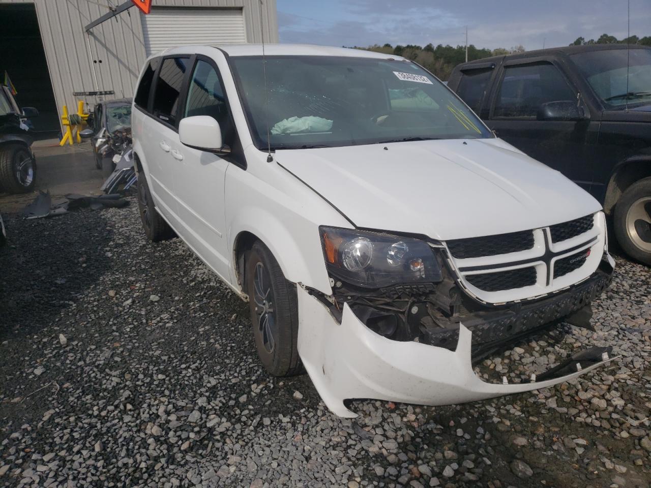 DODGE GRAND CARA 2016 with VIN 2C4RDGEG8GR209495 - Photo from auction