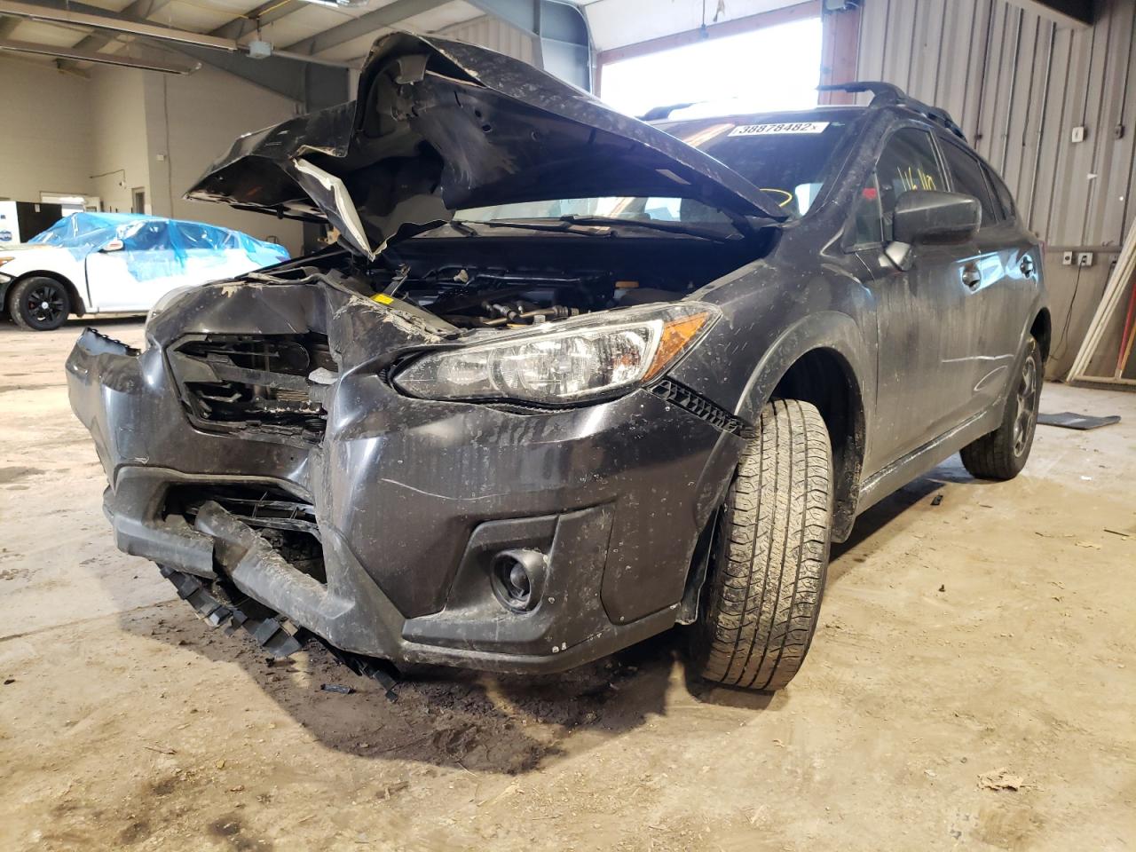 Photo 2 from auction – 2019 SUBARU CROSSTREK with VIN JF2GTAAC4KG285530