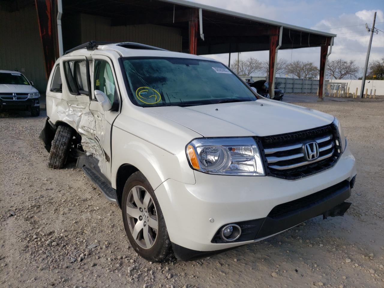 Photo 1 from auction – 2014 HONDA PILOT TOUR with VIN 5FNYF3H9XEB006404
