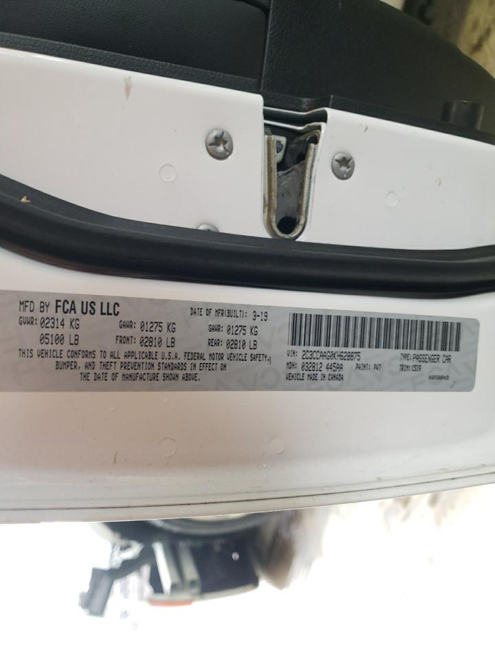 Photo 10 from auction – 2019 CHRYSLER 300 TOURIN with VIN 2C3CCAAG0KH628875