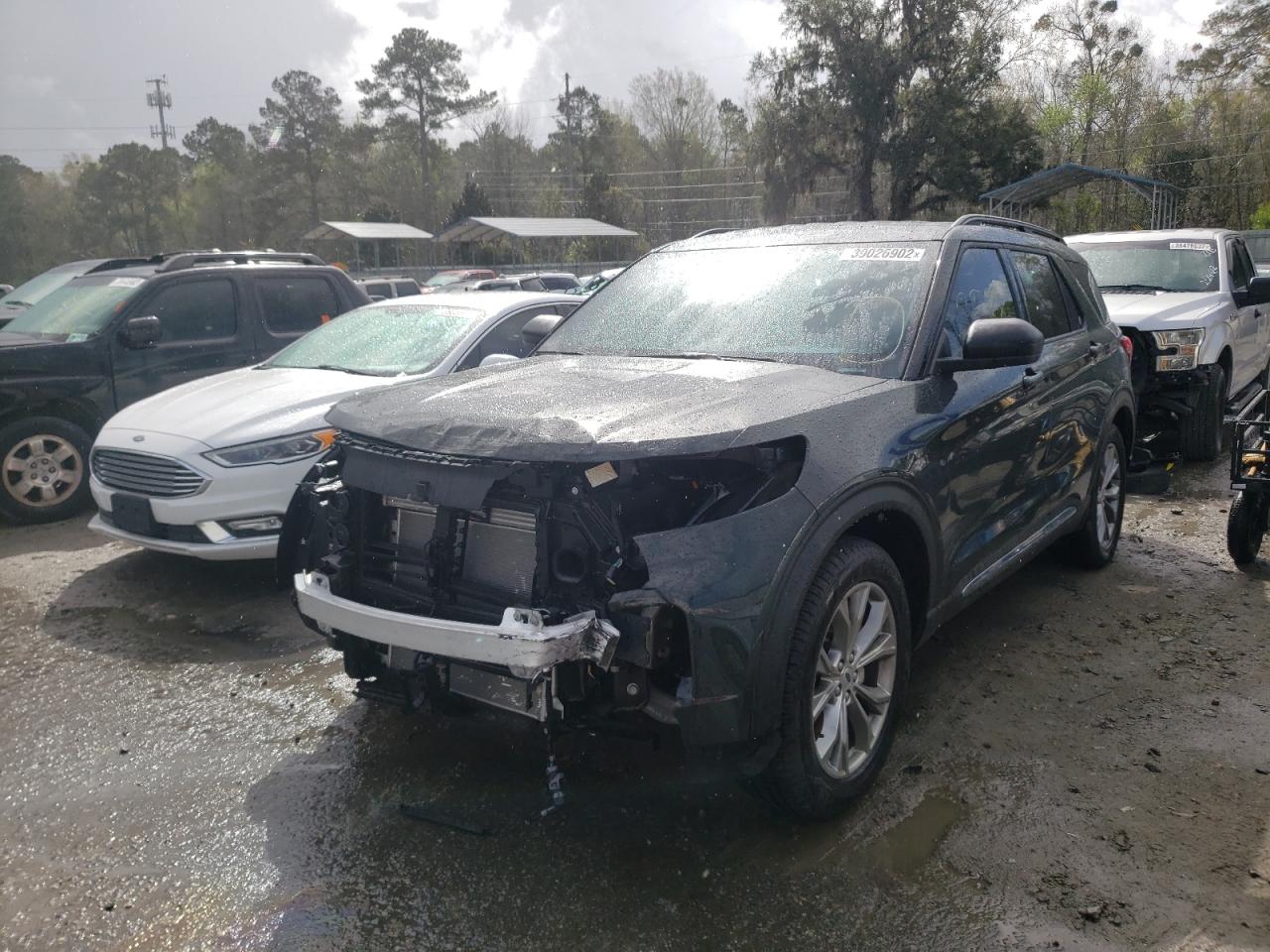 Photo 2 from auction – 2022 FORD EXPLORER X with VIN 1FMSK7DH0NGA02269