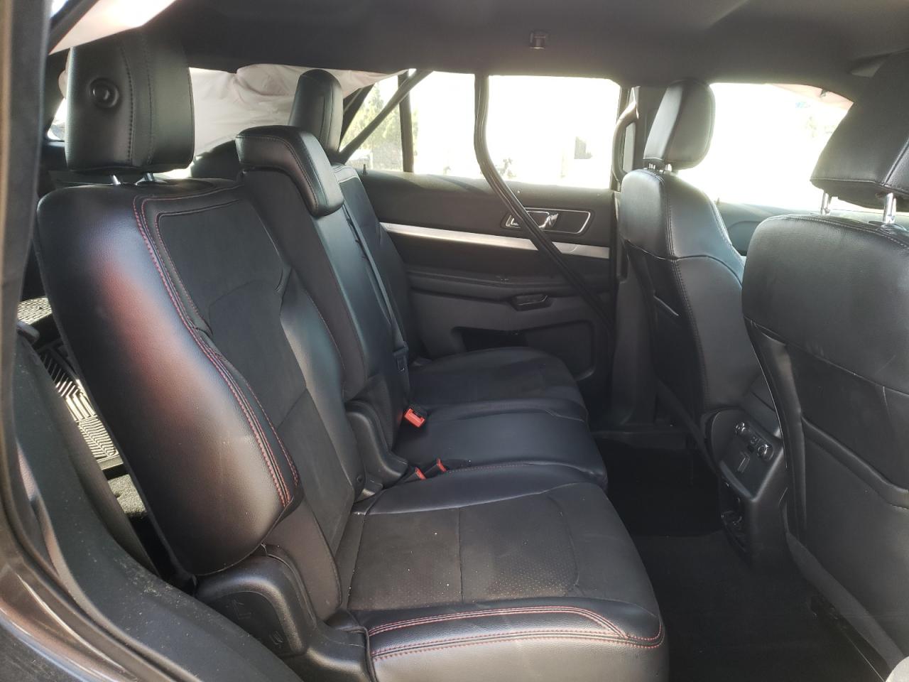 Photo 6 from auction – 2018 FORD EXPLORER X with VIN 1FM5K7D89JGC72253