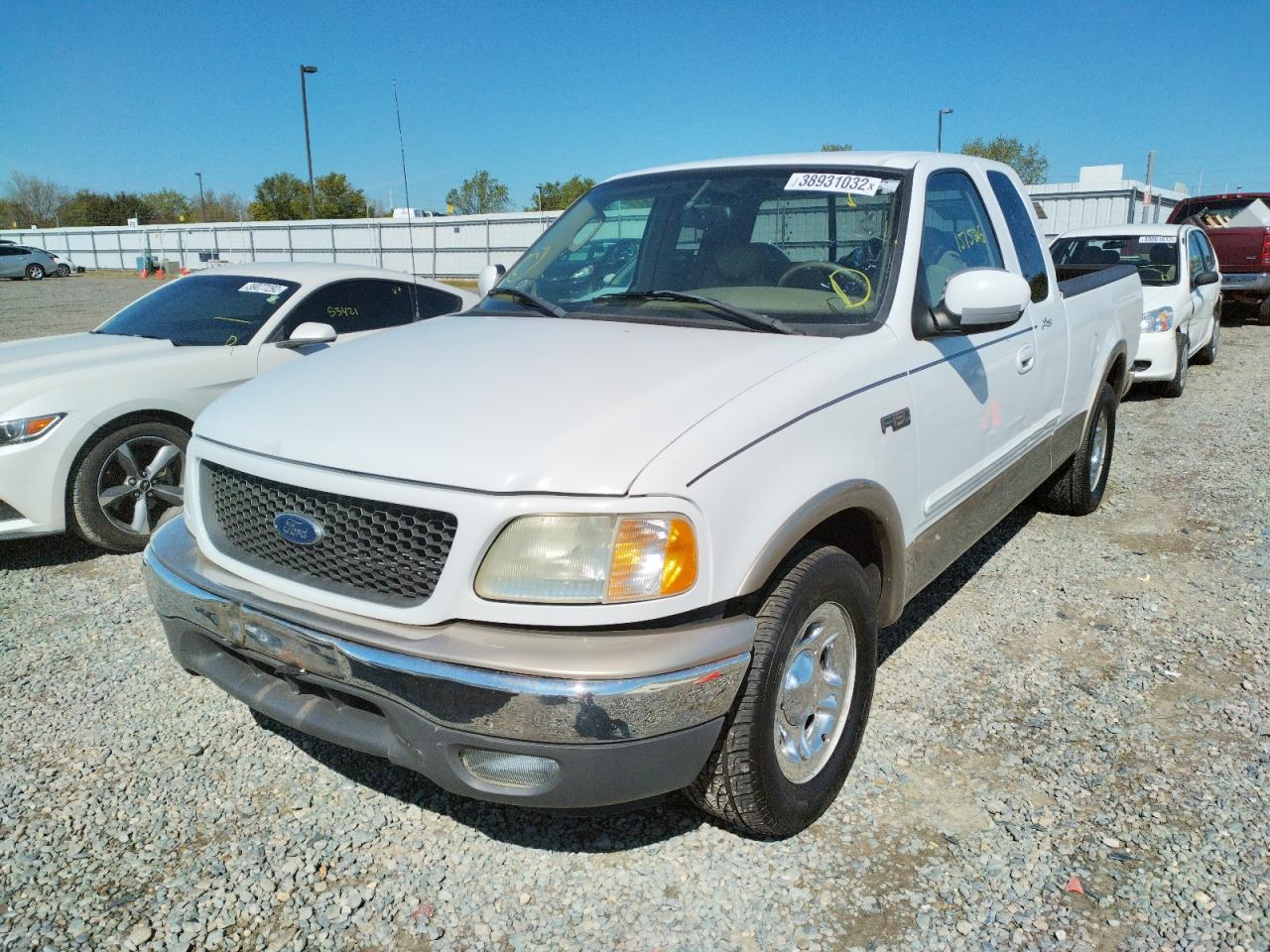Photo 2 from auction – 2003 FORD F150 with VIN 1FTRX17L23NB03291