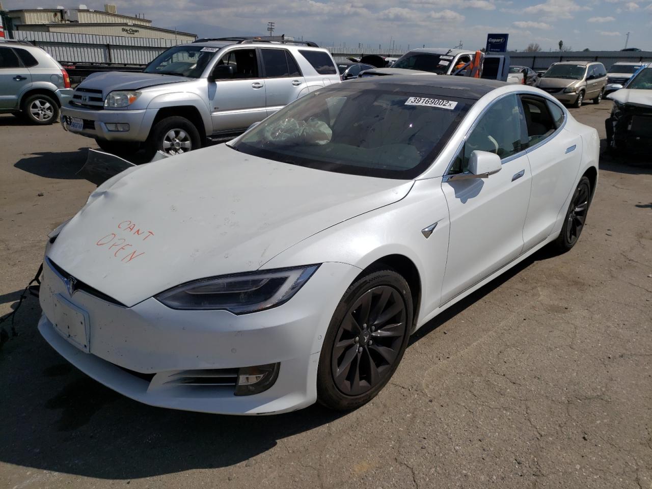 Photo 12 from auction – 2018 TESLA MODEL S with VIN 5YJSA1E28JF268707